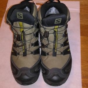 Salmon  XA Pro mid GTX